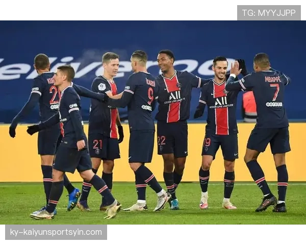 巴黎圣日耳曼防线频频被打穿，体系崩坏背景下防守稳定性面临考验